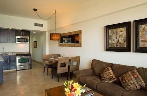 El Medano Ejidal Hotel | Corazon Resort & Spa, Old Cabo Villas-Medano Beach