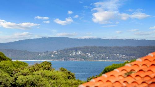 Merimbula House | Cordova - Perfect Summer or Winter Getaway