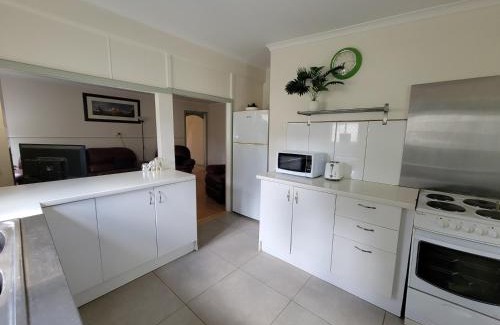 Boulder Apartment | Corella Accommodation 1E