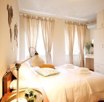 Old Town Apartment | Corfu Palazzo Vecchio