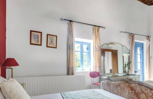 Arsos Apartment | Cornaro House - Cozy 2-bdr Apt w/ Shared Courtyard