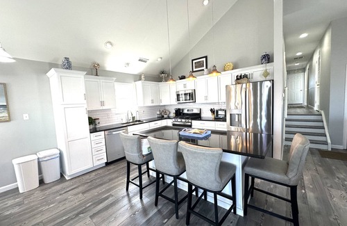 South End House | Corner Bay & Beach View 4-bedroom house in Ocean City