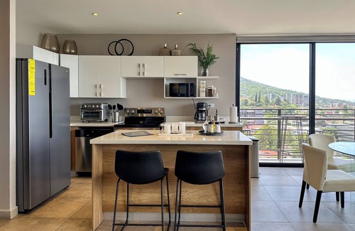 San Salvador Apartment | Corner view of Volcano and City, 3BR Stunning Views 45 Min to Beach