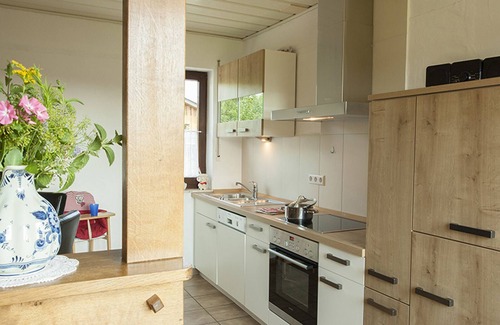 Medebach Apartment | Cornflower, 80 sqm, 2 bedrooms, balcony, max. 5 persons
