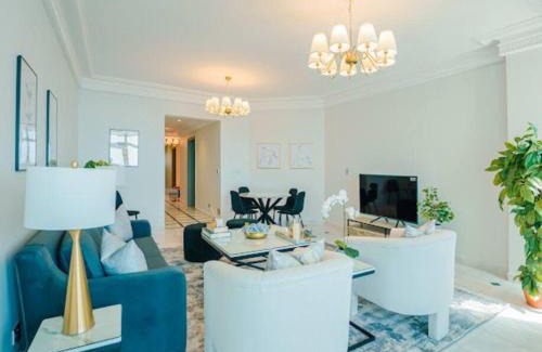 Ash Shati Apartment | Corniche view