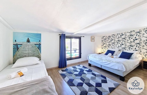 Entre-Deux Apartment | Corossol – T2 duplex with swimming pool – Entre-Deux