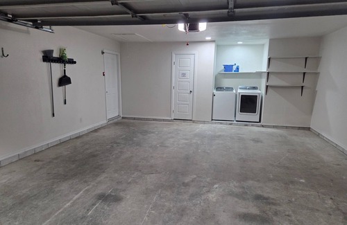 Brownsville House | Corporate-Ready Home Close to SpaceX & the Coast