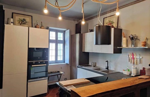 Belveglio Apartment | Corte dell'Uva. Aulico Apartment
