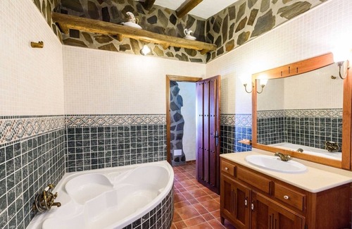 Sayalonga Villa | Cortijo El Manzano Sayalonga by Ruralidays