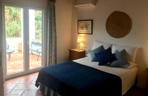 Ojen Ski Chalet | Cortijo Huerta la Casa