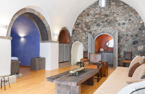 Emporio Villa | Cortile delle Stelle
