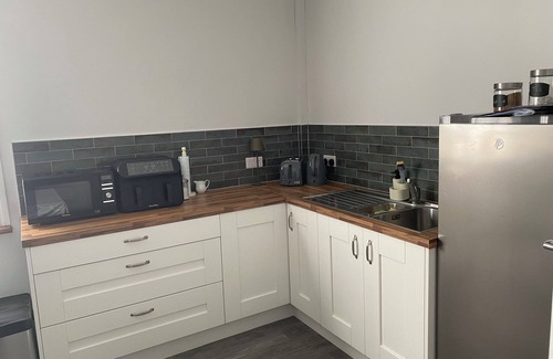 Roscoe Apartment | Cortoon Inn, Double Room 7 (1 DBL)