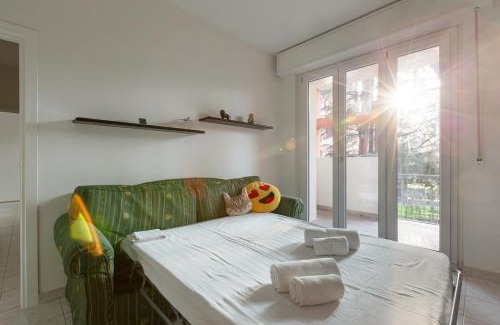 Quartiere Mazzini Apartment | Corvetto M3 - Bright Apt. with balcony!