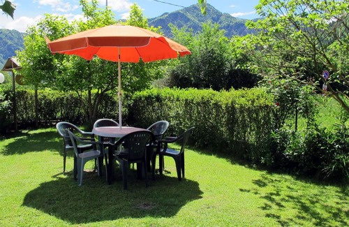 Caldonazzo Apartment | Cosy apartment for 5 people with WIFI, TV, patio, pets allowed, panoramic view and parking