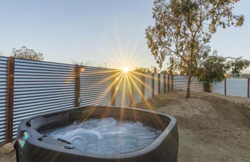Joshua Tree House | Cosmic Rabbit - Family fun with hot tub! home