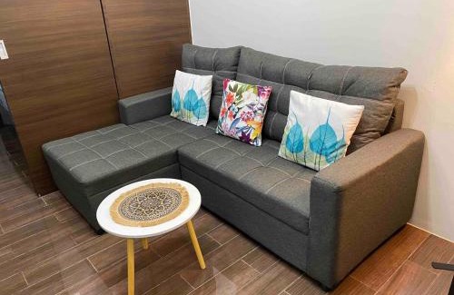 San Antonio Apartment | Cosmo Nest Air Skyline One BR Makati 2270 Gym Swim Park 300 Mbps
