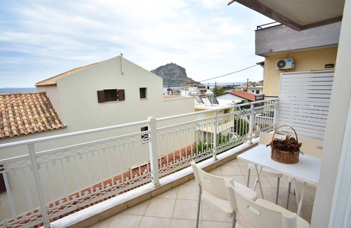 Monemvasia Apartment | Cosmo Room 1 Seaside Retreat Monemvasia Castle