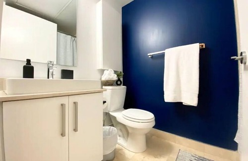 Downtown Toronto Condo | Cosmo Views From The 6ix - Heart of Downtown Core