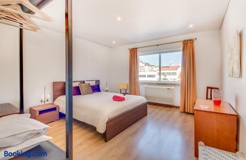 Lisbon Old Town Apartment | Cosmopolis