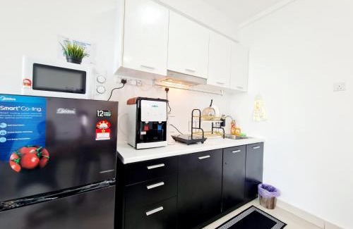 Taman Hock Ann Apartment | Cosmos 7 Guest Scott Garden, Duplex 1 Room Old Klang Road, Taman Desa, Kuchai Lama, Bangsar South, Pearl Point, Mid Valley, Kuala Lumpur