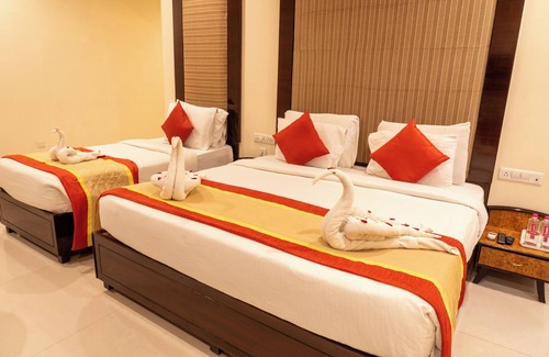 Shyam Nagar Hotel | Cosmos Raj Plaza Jaipur