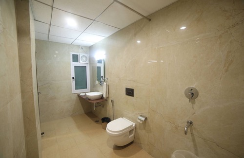 Shyam Nagar Hotel | Cosmos Raj Plaza Jaipur