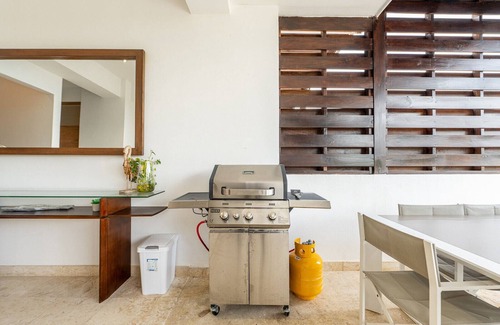 Las Terrenas Apartment | Coson Bay Luxury 4BD PENTHOUSE Tropical Beach Front with private Rooftop Jacuzzi
