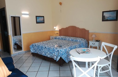 Naples City Centre House | Costa-Napoli Holiday