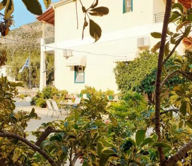 Leonidio Apartment | Costa-Rini Hotel