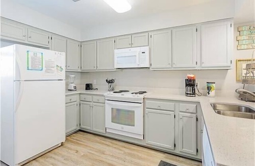 Miramar Beach Condo | Costa Vista 8 Coastal Townhome Across from the Gul