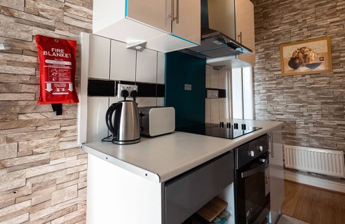 Lincoln Apartment | Cosy 1 Bed Apt in Lincoln With Amenities & Parking,