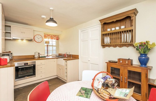 Skipton House | Cosy 1 bedroom lodge with access to leading wellness retreat