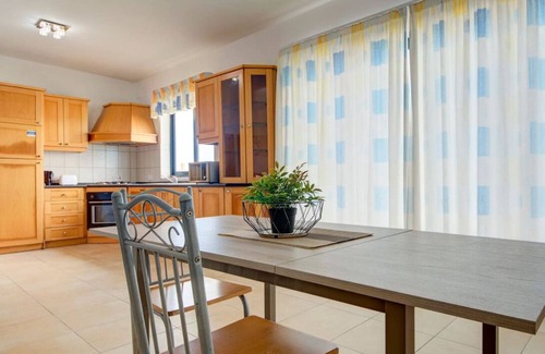 Siggiewi Apartment | Cosy 2BR penthouse with private balcony