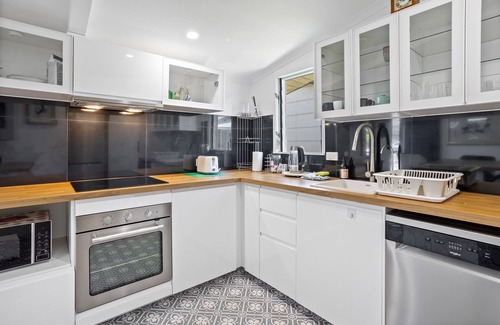 Margate House | Cosy 3-Bed Near Margate Beach & Parks