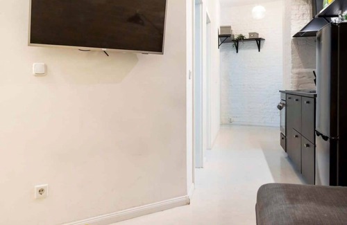 Neukoelln Apartment | Cosy 3 Bedroom Apartment - Self Check-In