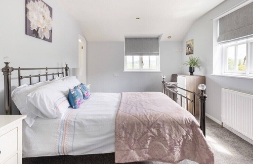 Cornwall House | Cosy 4 bed country house on Devon Somerset Border