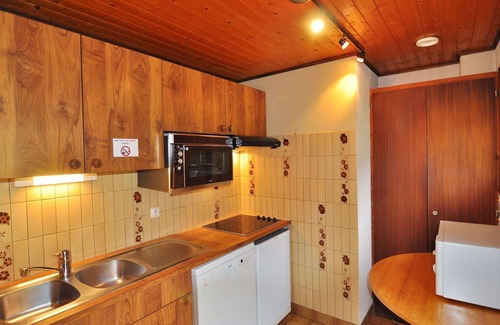 La Chapelle-d'Abondance Apartment | Cosy apartment for 4 people with WIFI, TV, balcony, pets allowed, panoramic view and parking
