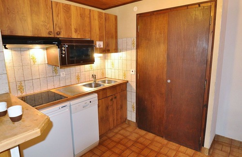 La Chapelle-d'Abondance Apartment | Cosy apartment for 6 guests with WIFI, TV, balcony, pets allowed and parking