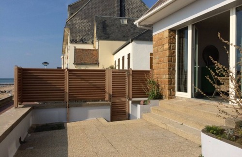 Manche House | Cosy and comfortable 8-person seafront