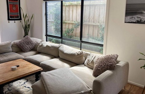 Warrnambool House | Cosy and Convenient!