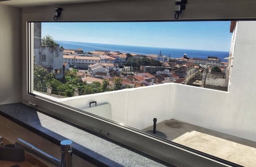 Angra do Heroismo House | Cosy and Modern House at Angra do Heroísmo with amazing city and ocean views