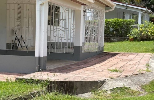 Port Antonio Cottage | Cosy and quiet retreat, overlooking the blue lagoon. Enjoy the clean crisp air.