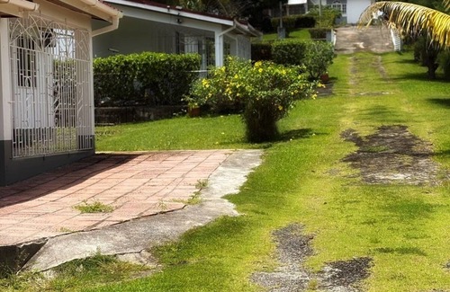 Port Antonio Cottage | Cosy and quiet retreat, overlooking the blue lagoon. Enjoy the clean crisp air.
