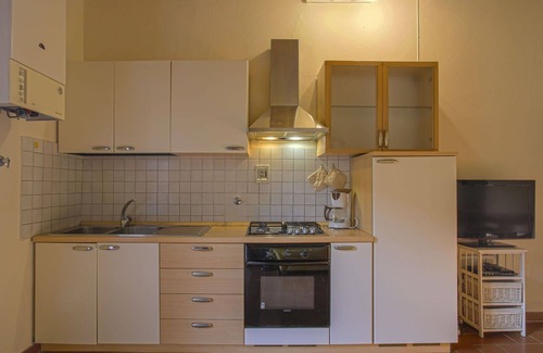 Tavarnelle Val di Pesa Apartment | Cosy apartment with pool, WIFI, TV, patio, pets allowed, panoramic view and parking