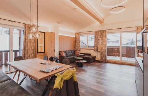 Dienten am Hochkoenig Apartment | Cosy apartment for 8 guests with WIFI, TV, balcony and panoramic view