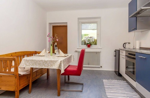 Nussdorf am Attersee Apartment | Cosy apartment for 4 people with terrace