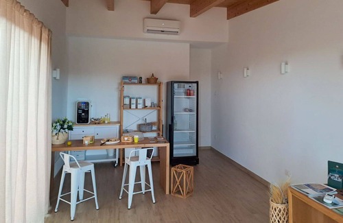 Cologna Spiaggia Villa | Cosy apartment in villa for 4 guests with A/C, WIFI and TV