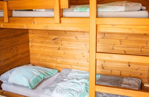 Hradec Kralove House | Cosy apartment in villa for 4 people with WIFI, A/C, TV, patio, pets allowed and parking