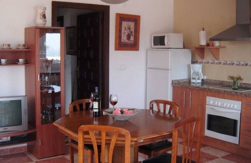 Torre del Mar Apartment | Cosy Apartment "California" with Wi-Fi, Winter Garden & Sea View