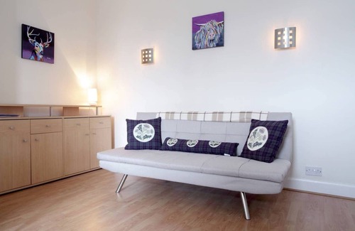Gorgie Apartment | Cosy Apartment Close to City Centre